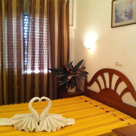 Santa Isabel 招待所 波尔蒂芒