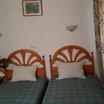 בית הארחה Santa Isabel 3*