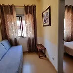 Santa Isabel בית הארחה 3*